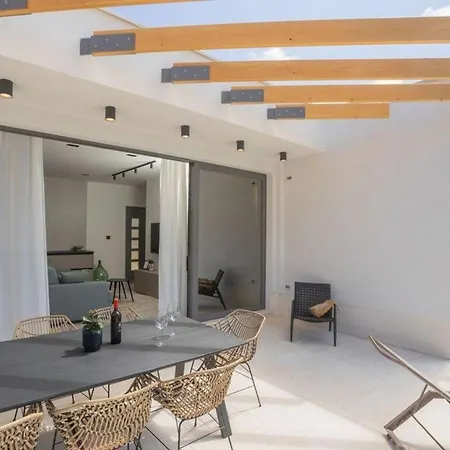 Ferienhaus Mit Privatpool Fuer 6 Personen Ca 80 Qm In Bilice, Dalmatien Norddalmatien Holiday home Sibenik